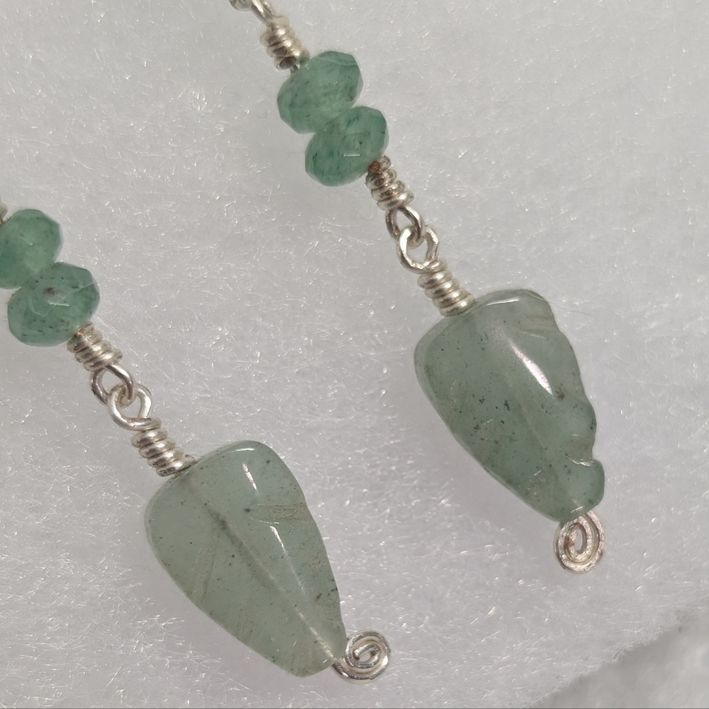 Source Unknown Green And Silver Dangle Earrings - image 3